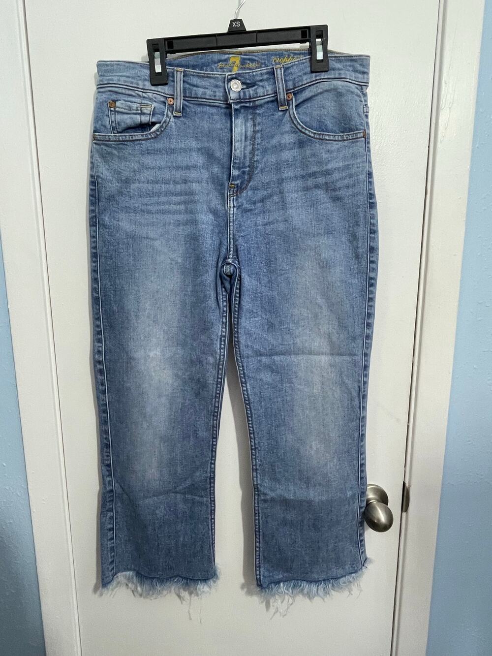 7 For All Mankind Jeans Size 30 High Rise Cropped Ali Raw Hem Capri Festival